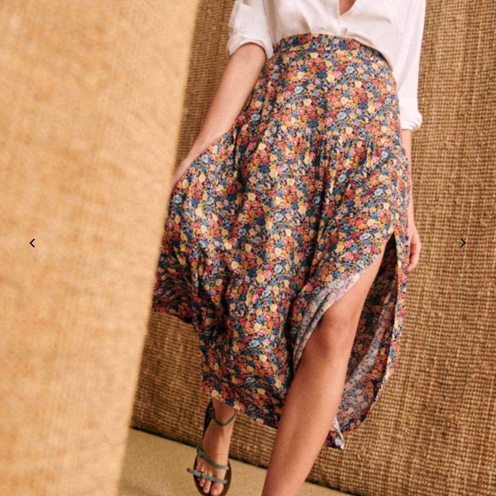 Tammie Midi Skirt in sunflowers print